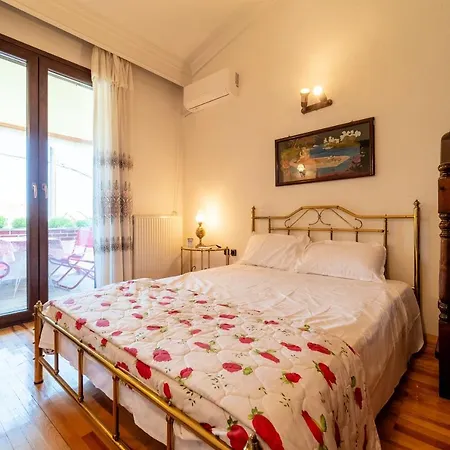 Sofia Chalet *